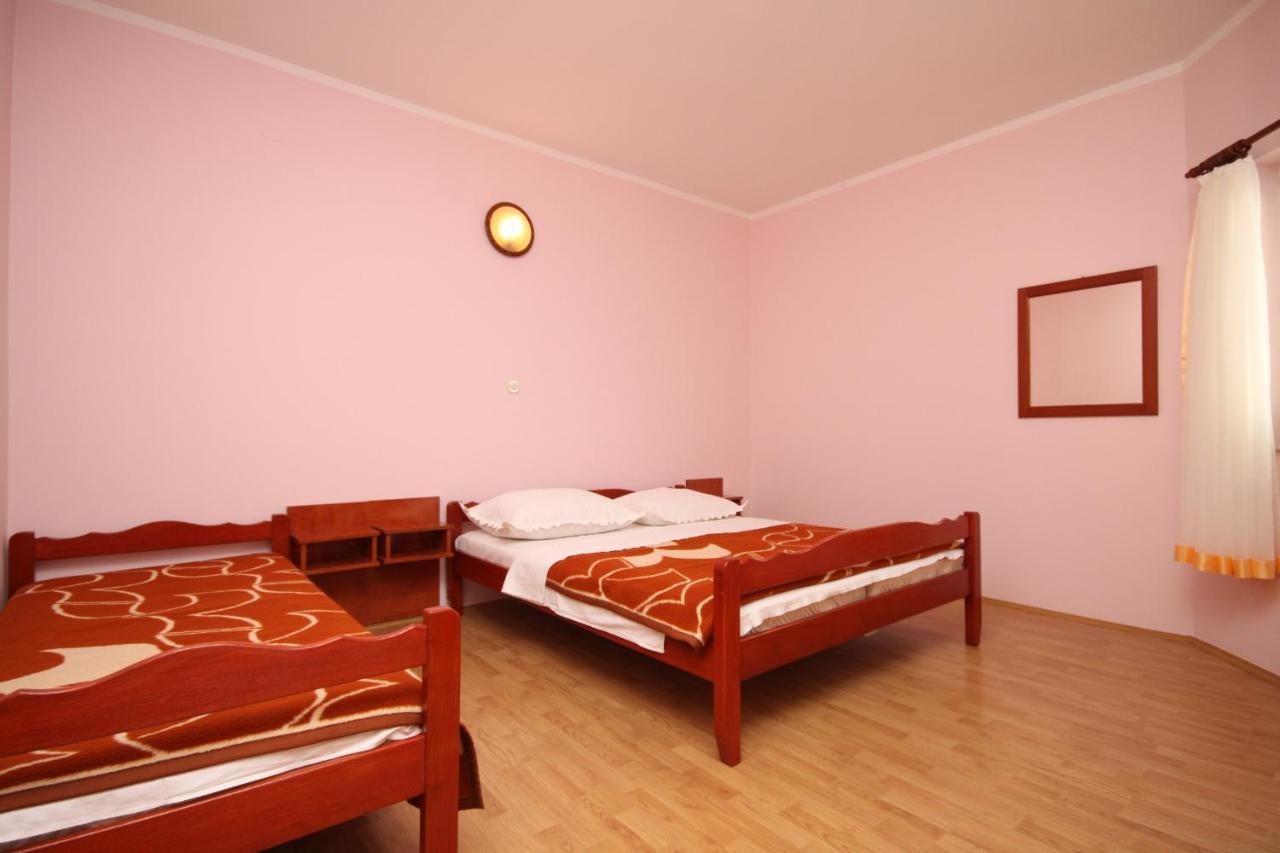 Apartments By The Sea Stara Novalja, Pag - 6469 Exterior foto